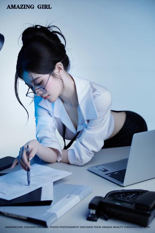 性感办公室汉化版哪版更好用？更新内容超乎想象