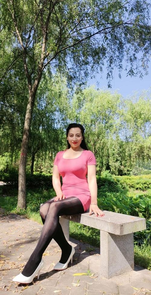 熟女天堂别墅官方正式版下载最新版免费吗？(如何免费获取最新版)