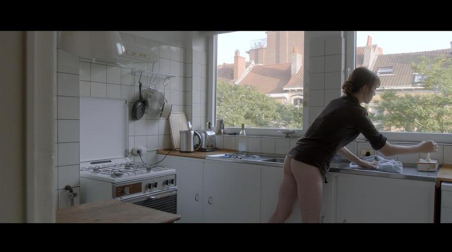 女性瘾者下载地址安全吗？(专家解析风险避坑指南)