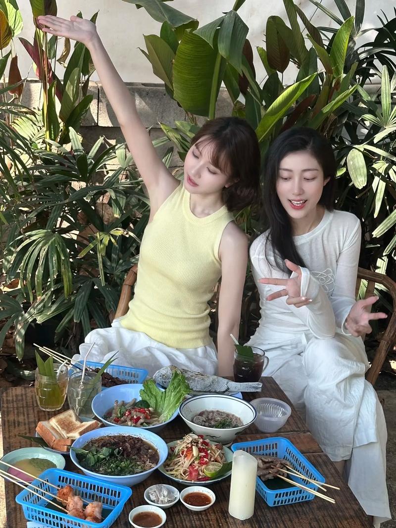 和姐姐一起的夏天3369acG官方网站角色介绍(了解姐姐们特点解析)